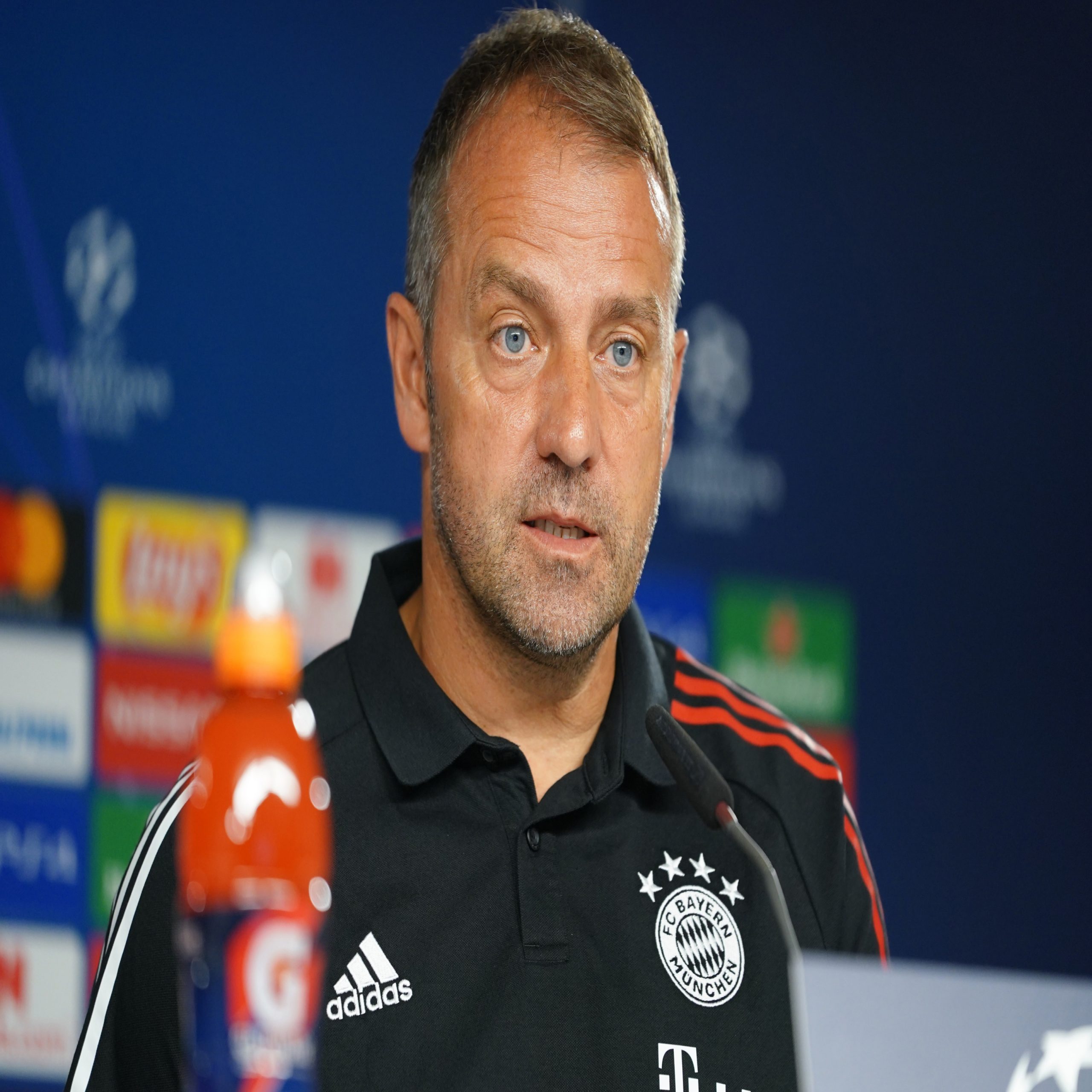 تعرف على ما قاله هانز فليك مدرب بايرن ميونخ عن نواياه تجاه ليونيل ميسي