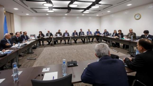 المعارضة السورية في جنيف تؤكد على عدم قبولها بوجود الأسد وأركانه في أي مرحلة مقبلة في سوريا