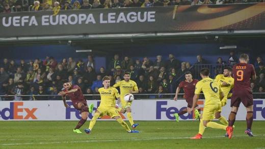 روما يقسوا على فياريال ضمن الدوري الاوربي لدور الـ 32 بنتيجة 4-0