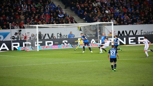 بايرن ميونيخ يتعرض لخسارة من قبل هوفنهايم بهدف دون رد