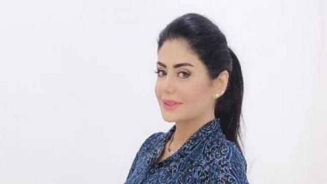 حنان العربي زوجة إدوارد في مسلسل “حكايتى”