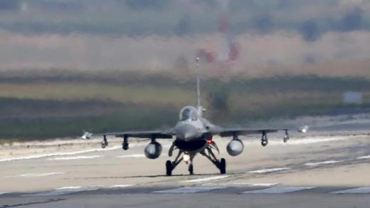 ضباط أتراك بحلف الناتو يقدمون طلبات لجوء للحكومة الألمانية عقب وقفهم عن العمل على خلفية محاولة الإنقلاب