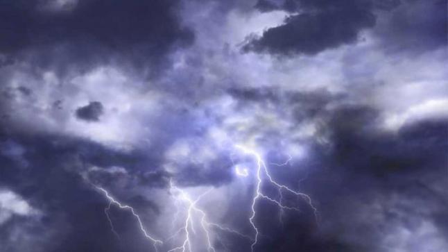 تنبيهات من الأرصاد لثلاثة مناطق… الدفاع المدني يحذر المواطنين