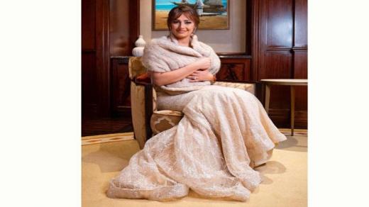 حلا شيحة تتألق بفستان ساحر بعد خلعها الحجاب