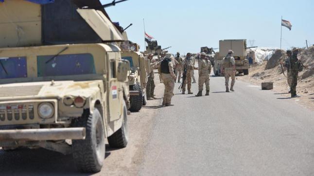 تقدم للقوات العراقية في محيط مطار الموصل في إطار استعادة المدينة من تنظيم الدولة