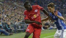 برشلونة يراقب لاعب نادي ريد بول سالزبروج من أجل حل مشكلة الدفاع