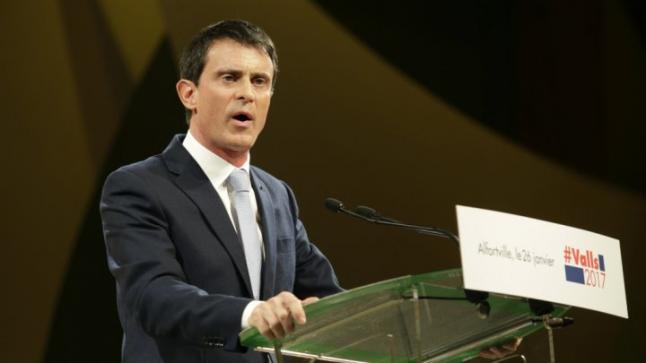 رئيس الوزراء الفرنسي السابق ينفي دعوته لتأييد المرشح الرئاسي ايمانويل ماكرون