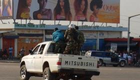 عدد من الجنود المتمردين يقومون بإحتجاز وزير دفاع ساحل العاج