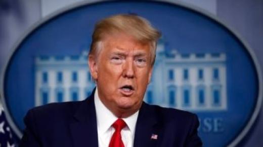 ترامب يتعاقد على صفقة بقيمة 300 مليار دولار مع كوداك لمواجهة كورونا