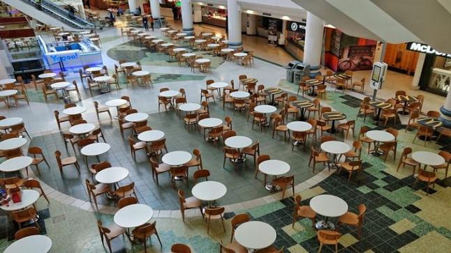 تأثر قطاع المطاعم في الولايات المتحدة بسبب جائحة كورونا و 60% من المطاعم لم تفتح مرة اخرى