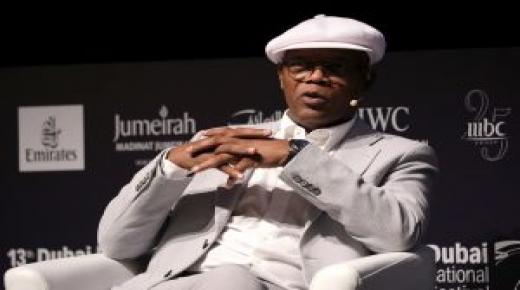 صامويل جاكسون يتحدث عن حياته و عن المسلمين في جلسة حوارية مفتوحة.