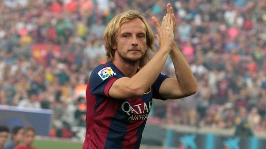 قائمة برشلونة المستدعاة لمباراة برشلونة ضد فياريال تشهد غياب راكتيتش