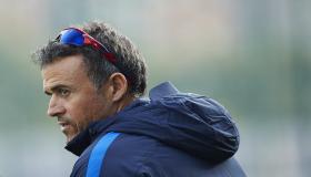 إنريكي يشعل الحرب بسبب سياسة عدم وجود لاعب ثابت في التشكيلة