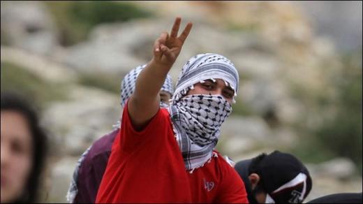 إعتقال أكثر من ٢٠ فلسطيني بالضفة