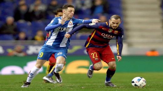 فيدال يرفض الانتقال إلى نادي تركي بسبب الارهاب