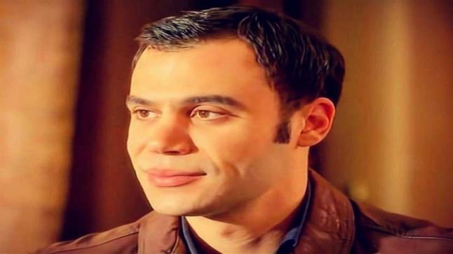 “هوجان” يتسبب في تأجيل “لص بغداد” لمحمد إمام