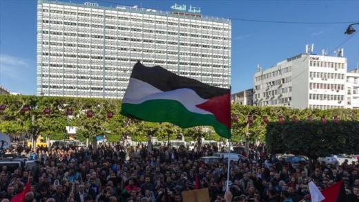 مسيرة وسط تونس تنديداً بإغتيال الزواري