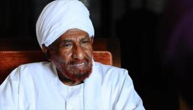 عودة المهدي إلي السودان بعد عامان ونصف من المنفي