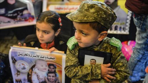 تواصل فعاليات غزة المنددة بممارسات إسرائيل ضد الأسري