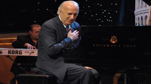 حفل عمر خيرت في القاهر بتاريخ 13 يناير