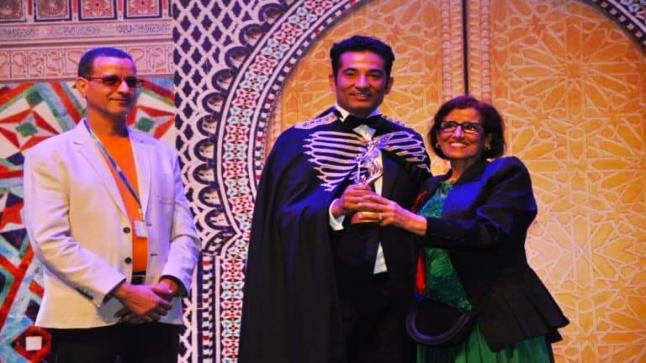 تكريم عمرو سعد وسط حفاوة من شعب المغرب