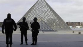 فرنسا تتهم مصري في حادث متحف اللوفر والمحققين اليوم يتشككون في ضلوعه في الحادث